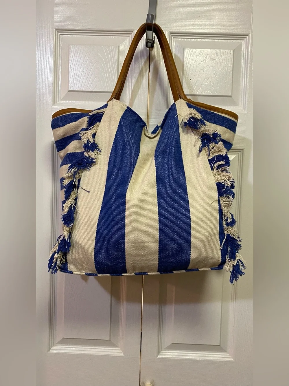 LU & ELLE Come Sail Away Tote NWT!